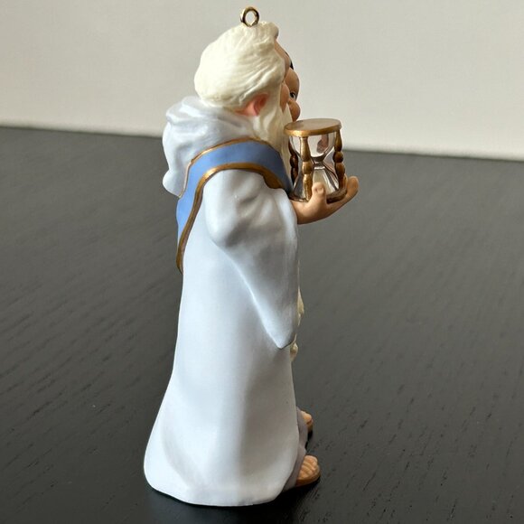 Hallmark Keepsake Ornament 1999 Welcome to 2000 Father Time and Baby New Year - Picture 5 of 16